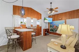 1281 10th St N, Naples, FL 34102 - Photo 14