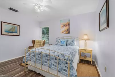 1281 10th St N, Naples, FL 34102 - Photo 20