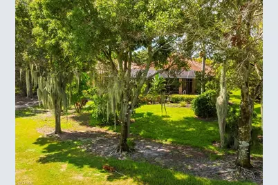 6901 Bent Grass Dr, Naples, FL 34113 - Photo 32