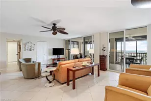 5601 Turtle Bay Dr, Naples, FL 34108 - Photo 4