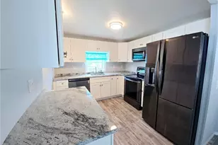 130 Enchanting Blvd, Naples, FL 34112 - Photo 6