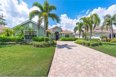 12348 Wisteria Dr, Naples, FL 34120 - Photo 2