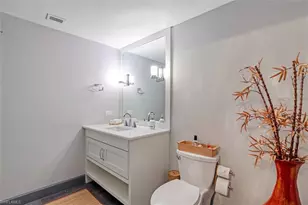 8720 Bay Colony Dr, Naples, FL 34108 - Photo 16