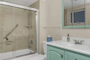 2600 Gulf Shore Blvd N, Naples, FL 34103 - Photo 28