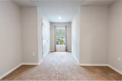 15091 Wildflower Cir, Naples, FL 34119 - Photo 12