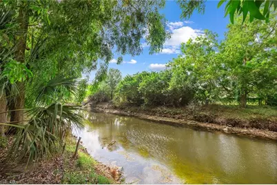 5406 16th Pl SW #E4, Naples, FL 34116 - Photo 2