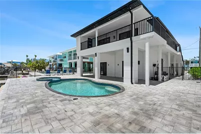 910 3rd St, Fort Myers Beach, FL 33931 - Photo 8