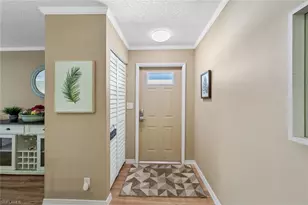 256 Palm Dr, Naples, FL 34112 - Photo 4