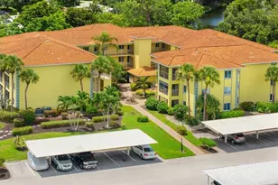 1001 Foxfire Ln, Naples, FL 34104 - Photo 2