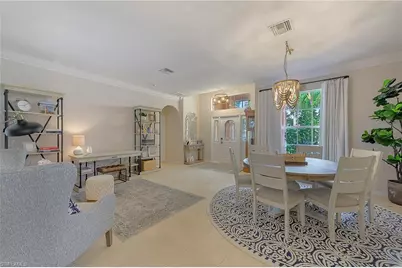 1032 Tivoli Ln, Naples, FL 34104 - Photo 10