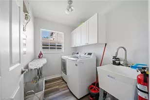 1638 Triangle Palm Terrace, Naples, FL 34119 - Photo 16