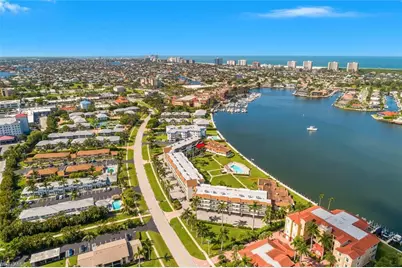 730 W Elkcam Cir #302, Marco Island, FL 34145 - Photo 4