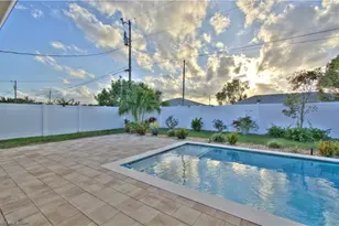 512 Skyline Blvd, Cape Coral, FL 33991 - Photo 20