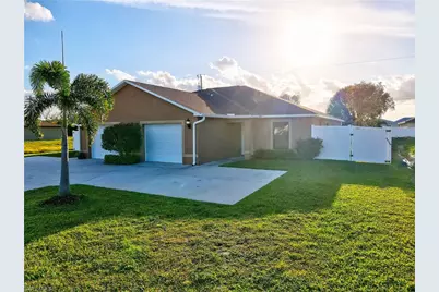 510 Skyline Blvd, Cape Coral, FL 33991 - Photo 2