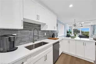 1300 Gulf Shore Blvd N, Naples, FL 34102 - Photo 8