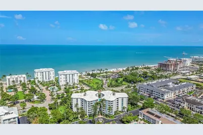1300 Gulf Shore Blvd N #700, Naples, FL 34102 - Photo 1