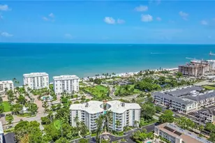 1300 Gulf Shore Blvd N, Naples, FL 34102 - Photo 24