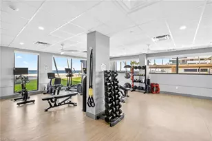 4001 Gulf Shore Blvd N, Naples, FL 34103 - Photo 30