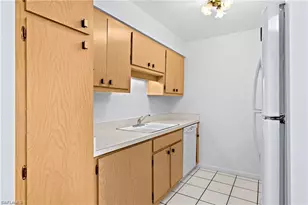 708 Victoria Dr, Cape Coral, FL 33904 - Photo 2