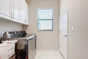 4310 Aurora St, Naples, FL 34119 - Photo 48