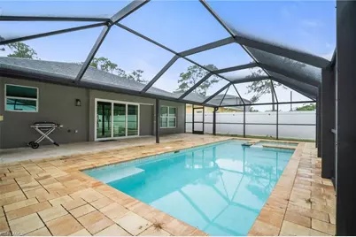10091 Georgia St, Bonita Springs, FL 34135 - Photo 6