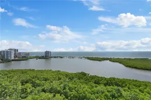 5550 Heron Point Dr, Naples, FL 34108 - Photo 10