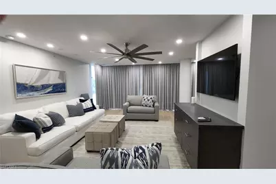 20 Seagate Dr #301, Naples, FL 34103 - Photo 18