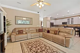 1289 Barrigona Ct, Naples, FL 34119 - Photo 6