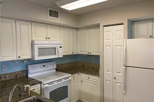 1250 Wildwood Lakes Blvd, Naples, FL 34104 - Photo 6