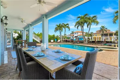 273 Egret Ave, Naples, FL 34108 - Photo 38