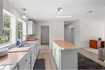 18405 Dykes Rd, Estero, FL 33928 - Photo 4