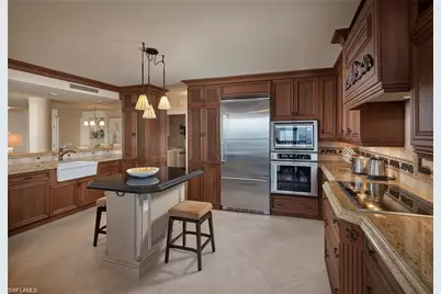 4041 Gulf Shore Blvd N #PH5, Naples, FL 34103 - Photo 6