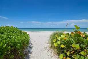 4041 Gulf Shore Blvd N, Naples, FL 34103 - Photo 20