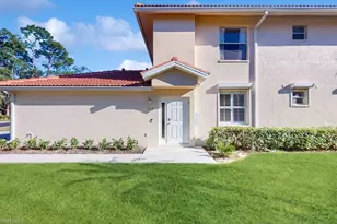350 Robin Hood Cir, Naples, FL 34104 - Photo 26