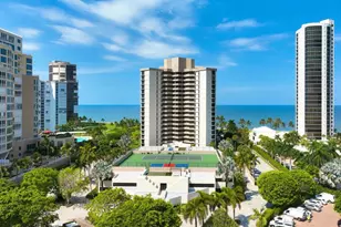 4551 Gulf Shore Blvd N, Naples, FL 34103 - Photo 22