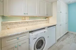 4551 Gulf Shore Blvd N, Naples, FL 34103 - Photo 16