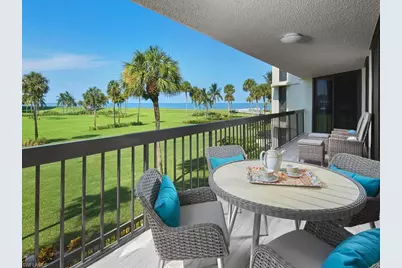 4551 Gulf Shore Blvd N #204, Naples, FL 34103 - Photo 2