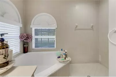 3579 Kent Dr, Naples, FL 34112 - Photo 18