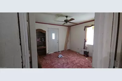 580 7th St SW, Naples, FL 34117 - Photo 6