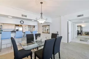 25 Bluebill Ave, Naples, FL 34108 - Photo 6