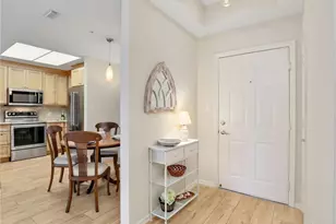 201 Arbor Lake Dr, Naples, FL 34110 - Photo 6