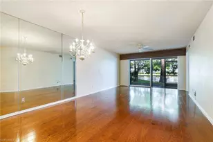 935 New Waterford Dr, Naples, FL 34104 - Photo 2