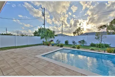 510/512 Skyline Blvd, Cape Coral, FL 33991 - Photo 20