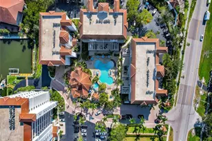 450 Launch Cir, Naples, FL 34108 - Photo 24