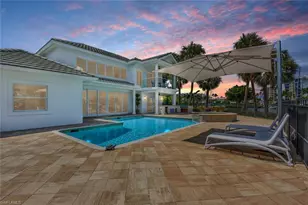 215 Mooring Line Dr, Naples, FL 34102 - Photo 2