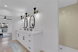 215 Mooring Line Dr, Naples, FL 34102 - Photo 24