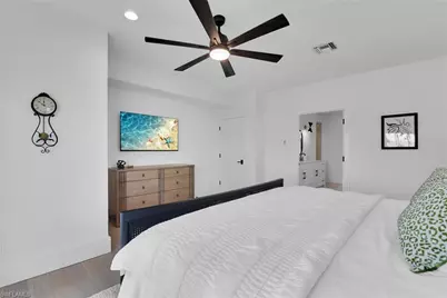 215 Mooring Line Dr, Naples, FL 34102 - Photo 28