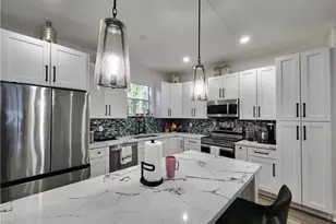 4045 34th Ave SE, Naples, FL 34117 - Photo 4