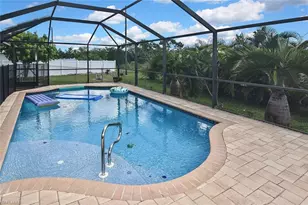 425 NW 20th Pl, Cape Coral, FL 33993 - Photo 38