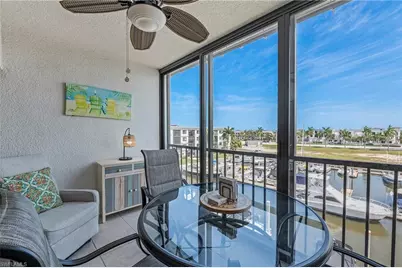 803 River Point Dr #306B, Naples, FL 34102 - Photo 6